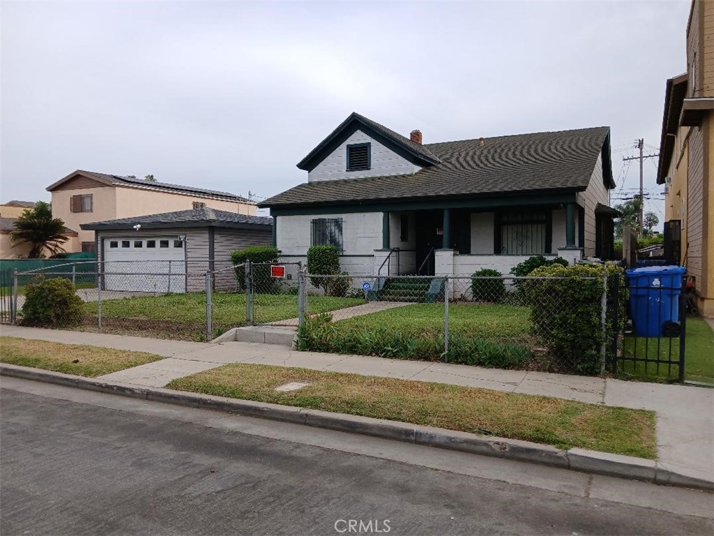 940 W 78th Street