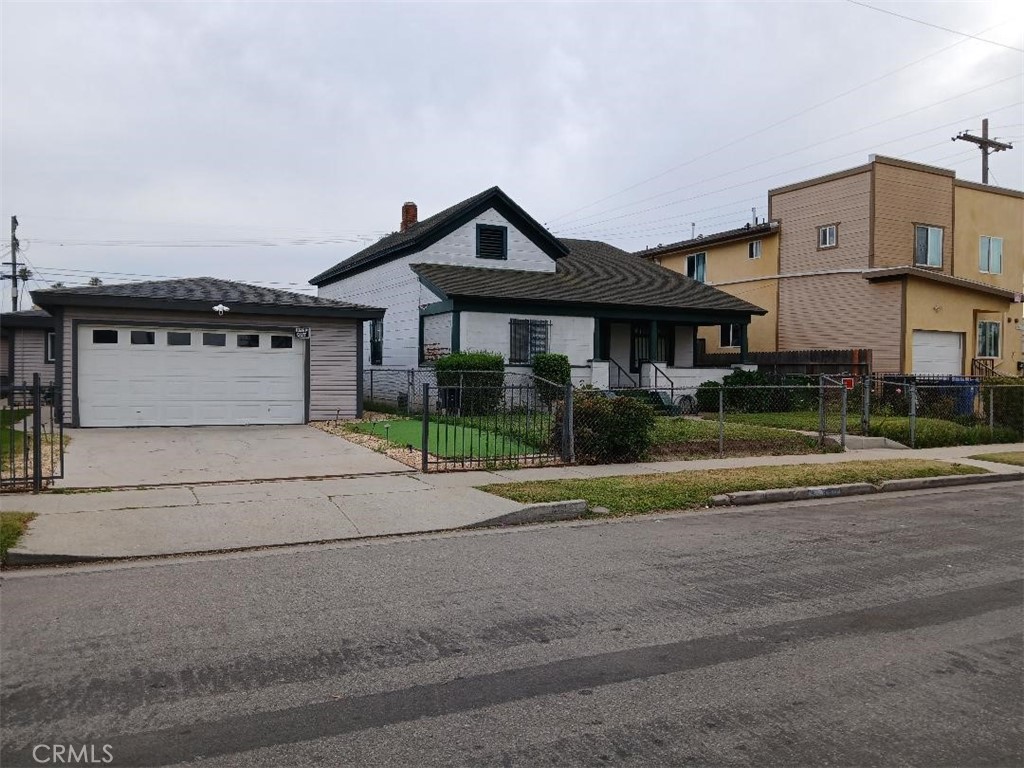 940 W 78th Street