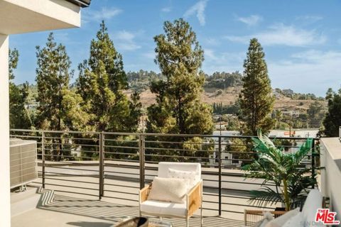 Photo of 3848 N Emery Lane, Los Angeles, CA 90065 (MLS # 26837197)
