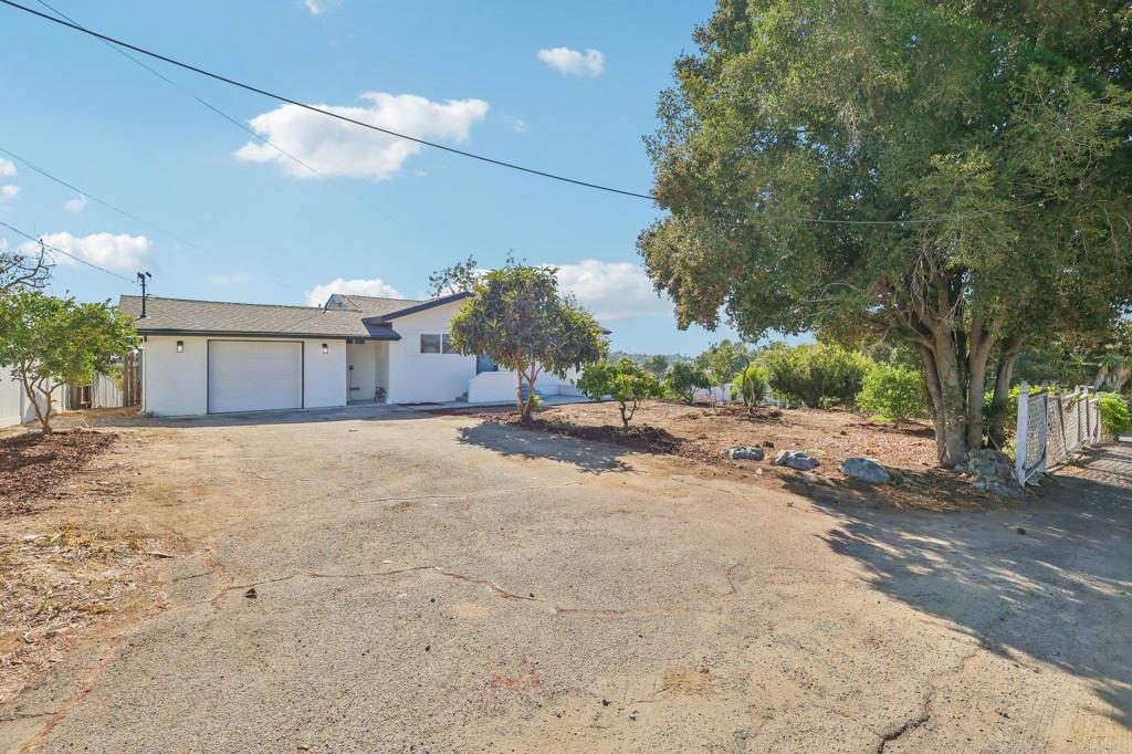 1477 Montgomery Drive