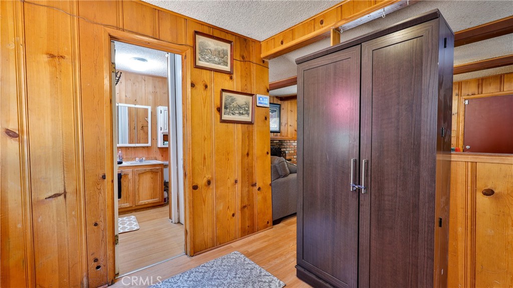 Crestline (CRES) - Residential