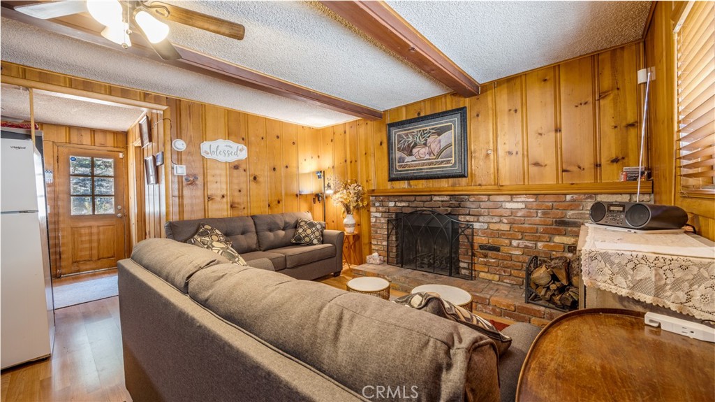 Crestline (CRES) - Residential
