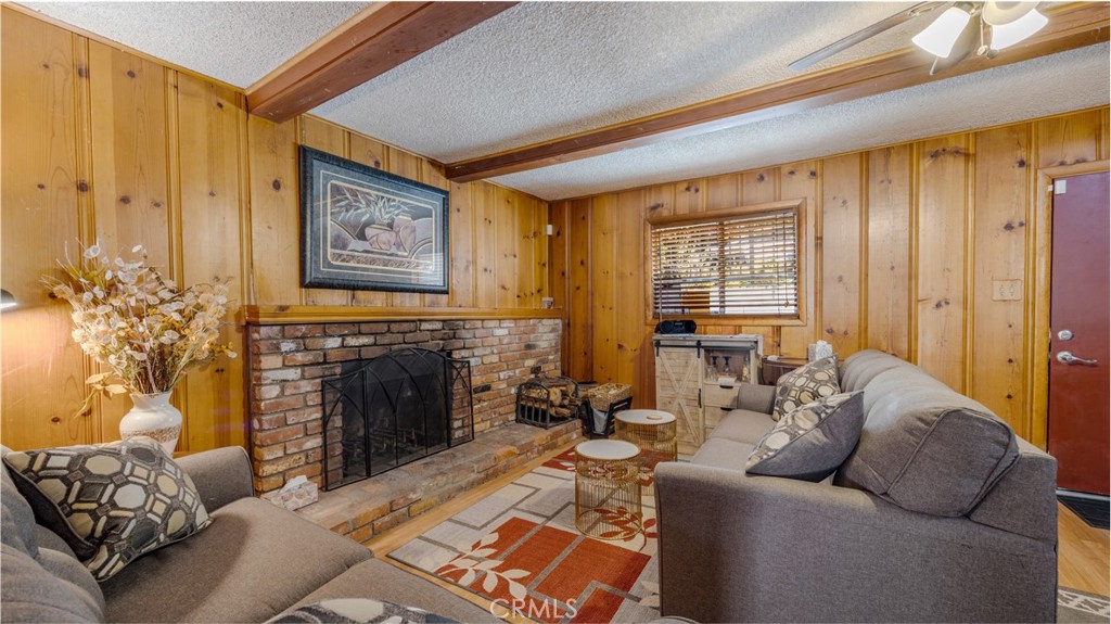 Crestline (CRES) - Residential