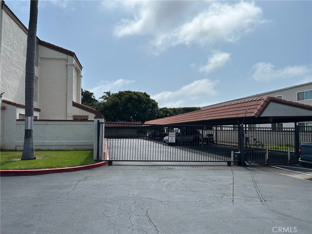 Vista Oceana - Residential