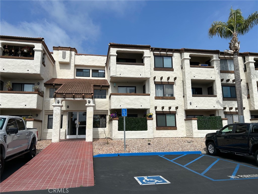 Vista Oceana - Residential