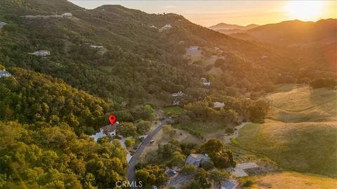 Tiny photo for 13940 Spring Meadow Lane, Atascadero, CA 93422 (MLS # SC26051677)