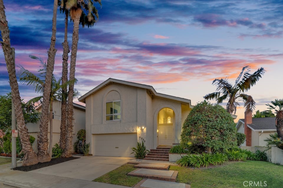 4332 Candleberry Avenue