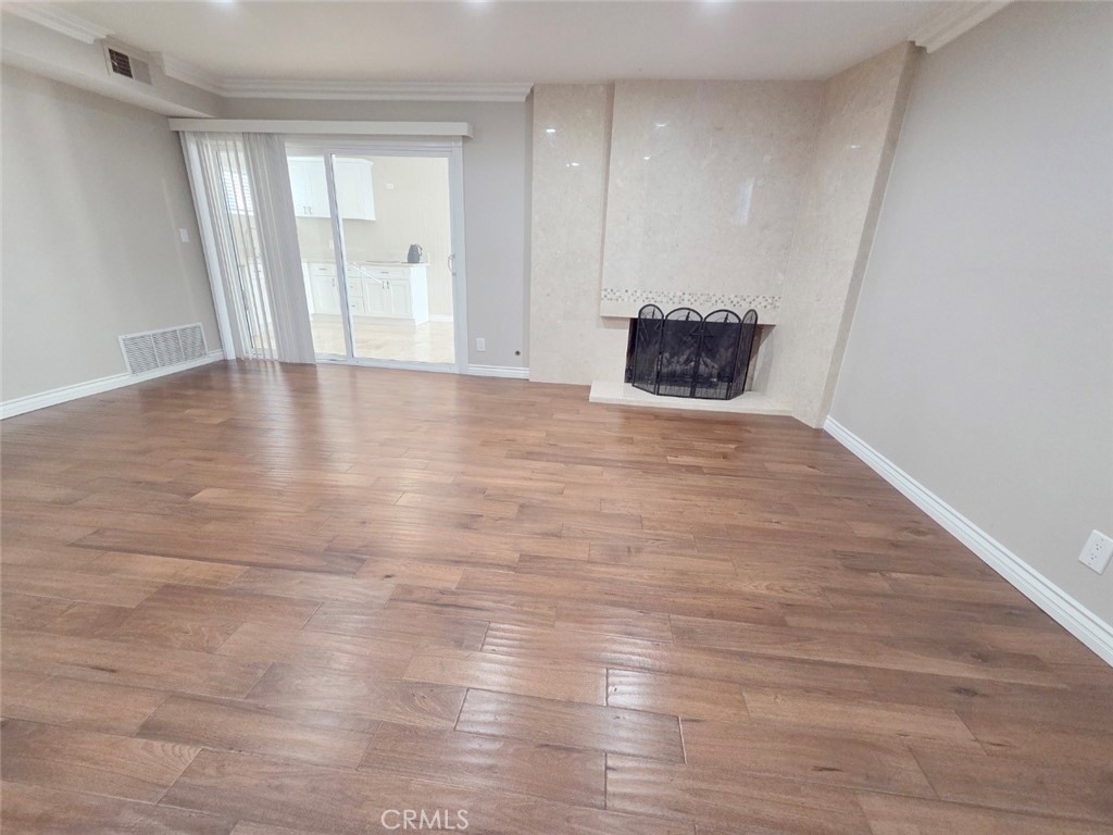 Sunny Hills (SUNH) - Residential Lease