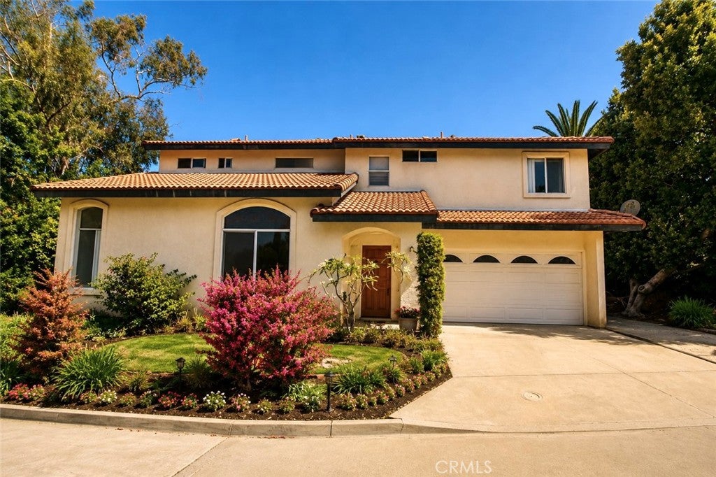 7302 Canyon View Lane