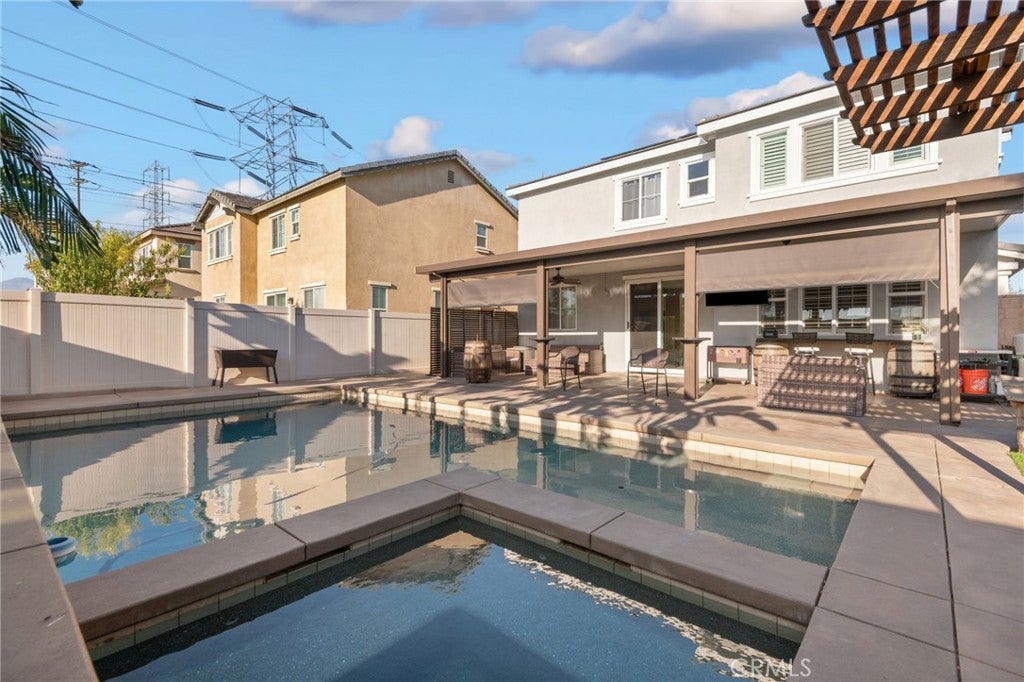 6577 Coyote Trail Lane