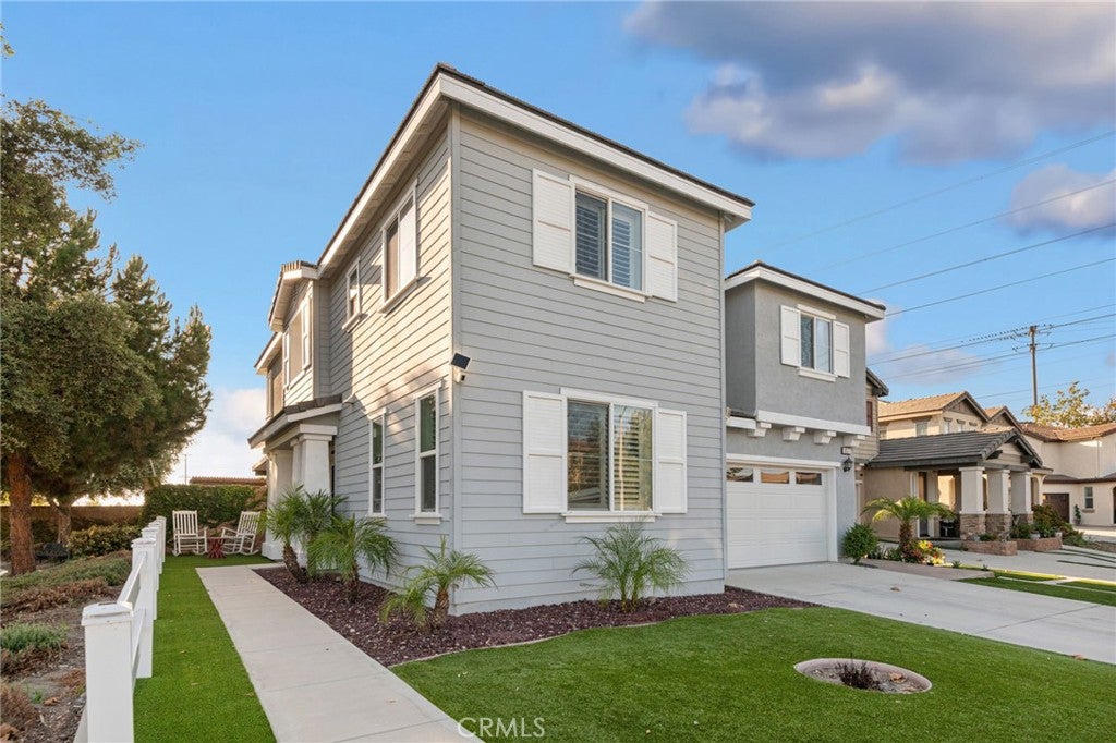 6577 Coyote Trail Lane