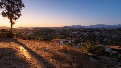 Photo of 2437 Gracey Lane, Fallbrook, CA 92028 (MLS # NDP2609029)