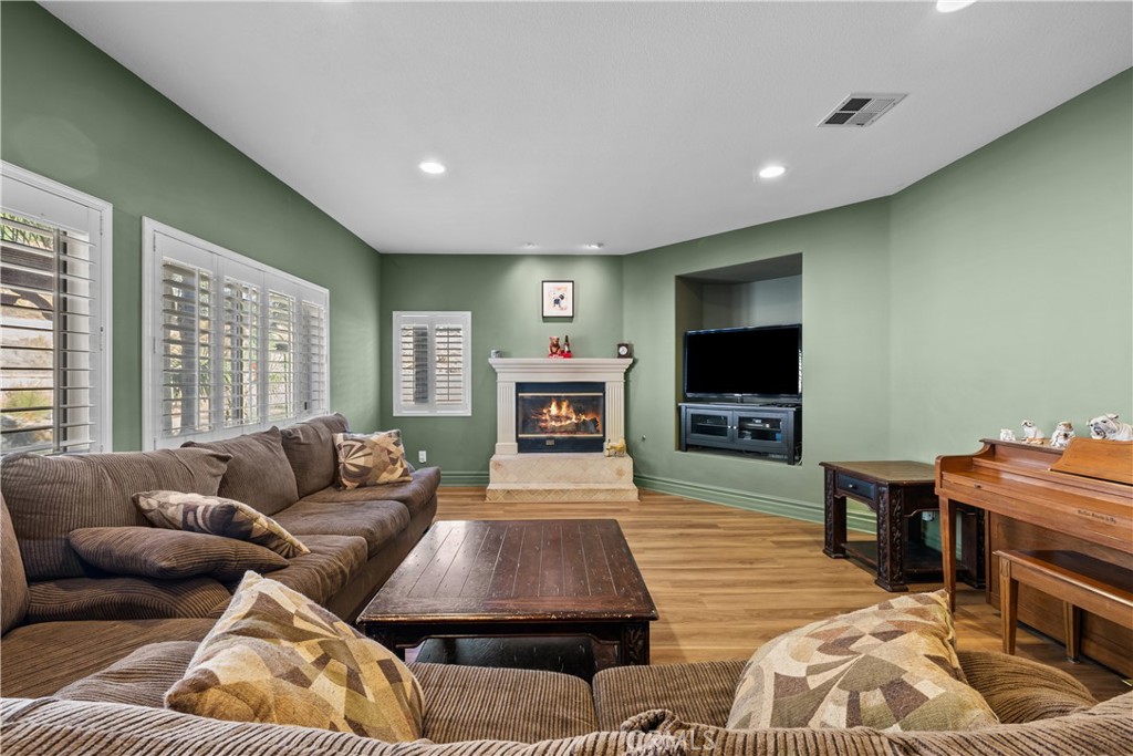 Ridgecrest Country (RCCE) - Residential