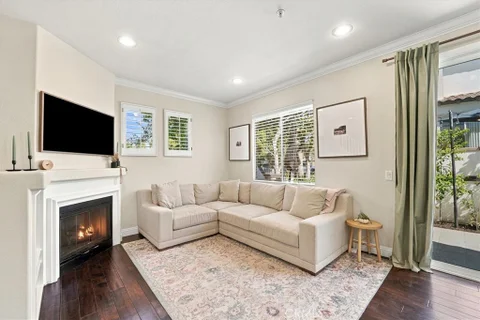 MLS: NP26214267