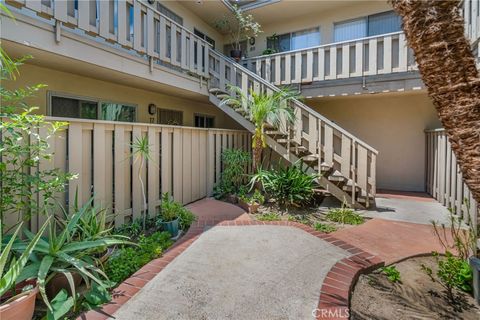 Photo of 3365 Santa Fe AVE #17, Long Beach, CA 90810 (MLS # PW26103898)