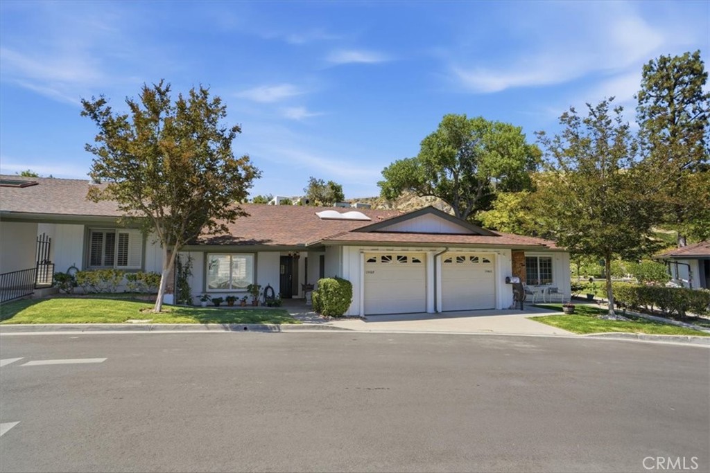 19427 Oak Crossing