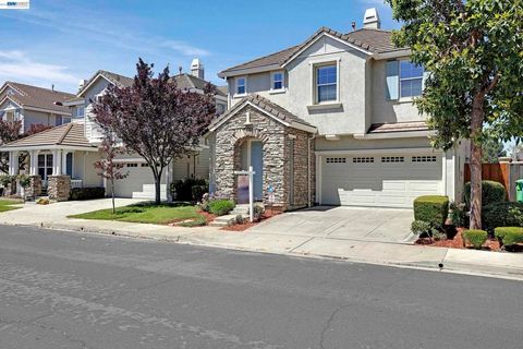 Photo of 221 Dutra Vernaci Dr. DR, Union City, CA 94587 (MLS # 41135005)