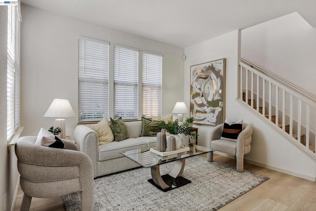 221 Dutra Vernaci Dr.