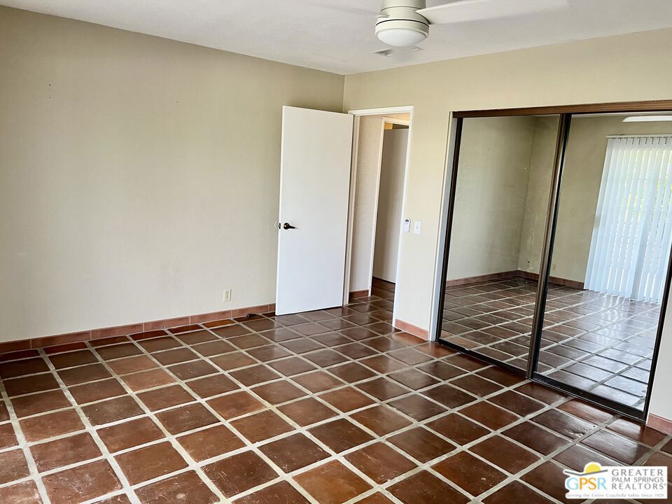 Palm Springs Country Club - Residential