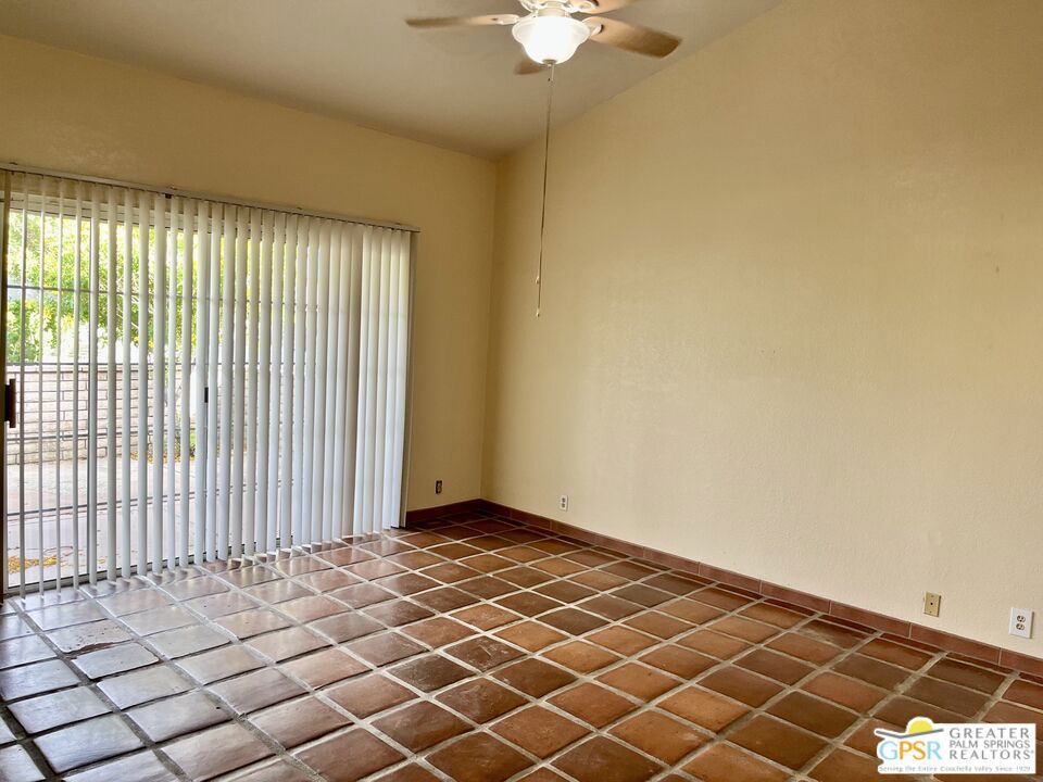 Palm Springs Country Club - Residential