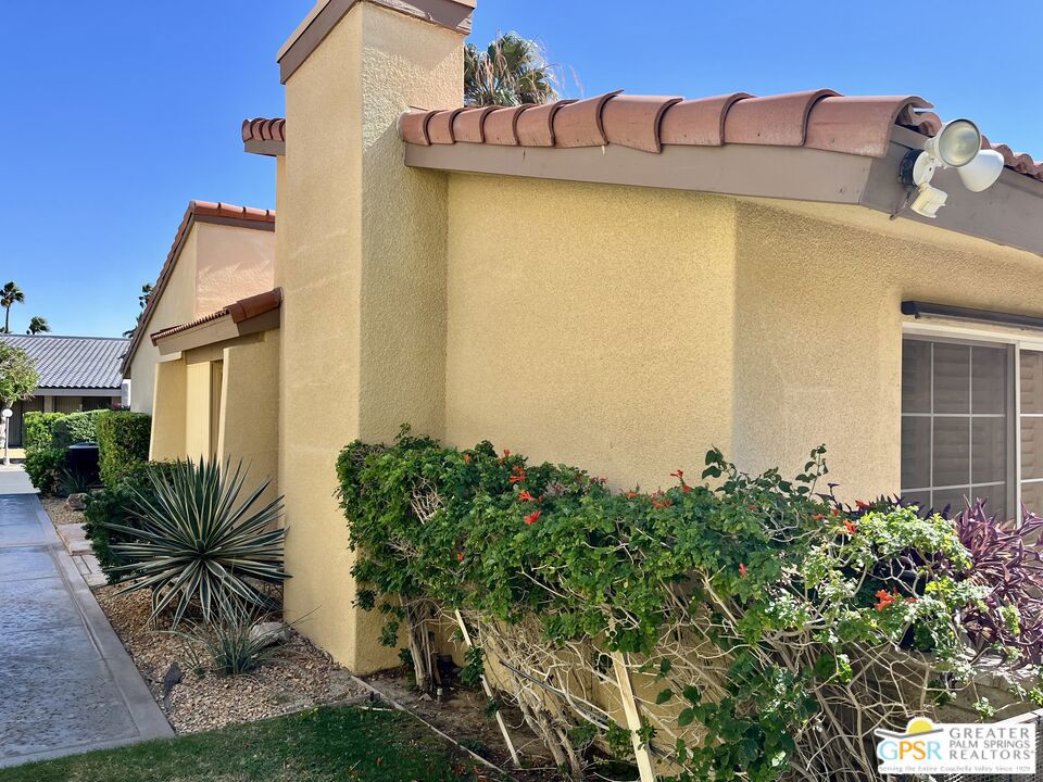 Palm Springs Country Club - Residential