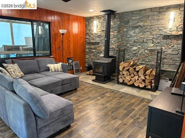 29600 Lassen Dr