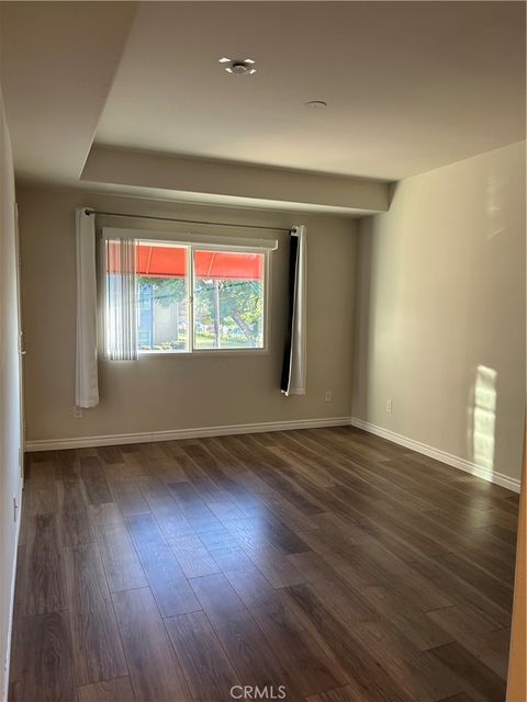 Photo of 9610 Zelzah Ave #110, Northridge, CA 91325 (MLS # SR25247152) Photo of 9610 Zelzah Ave #110, Northridge, CA 91325 (MLS # SR25247152)