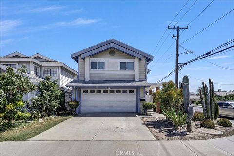 Photo of 17458 Deerfield Avenue, Bellflower, CA 90706 (MLS # PW25201114)