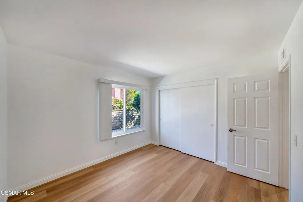 Thousand Oaks, California 91360, United States, 3 Bedrooms Bedrooms, ,2 BathroomsBathrooms,Residential,Pending,106291