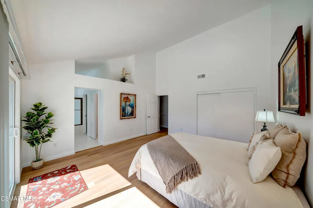 Thousand Oaks, California 91360, United States, 3 Bedrooms Bedrooms, ,2 BathroomsBathrooms,Residential,Pending,106291