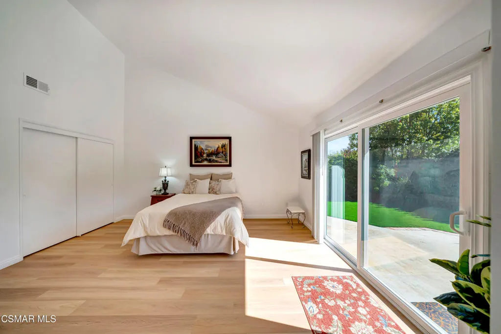 Thousand Oaks, California 91360, United States, 3 Bedrooms Bedrooms, ,2 BathroomsBathrooms,Residential,Pending,106291