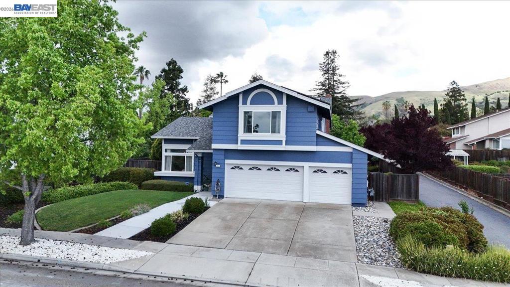 466 Crystalline Dr Dr