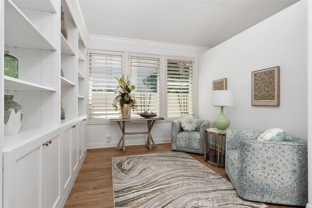 21451 Medina