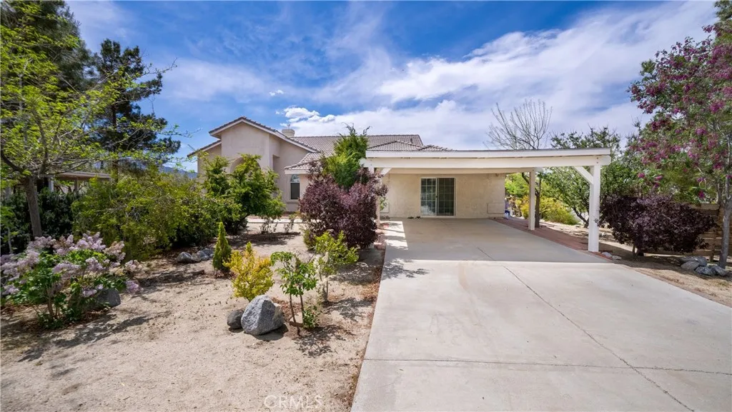 Pinon Hills, California 92372, United States, 4 Bedrooms Bedrooms, ,2 BathroomsBathrooms,Residential,Active,205787