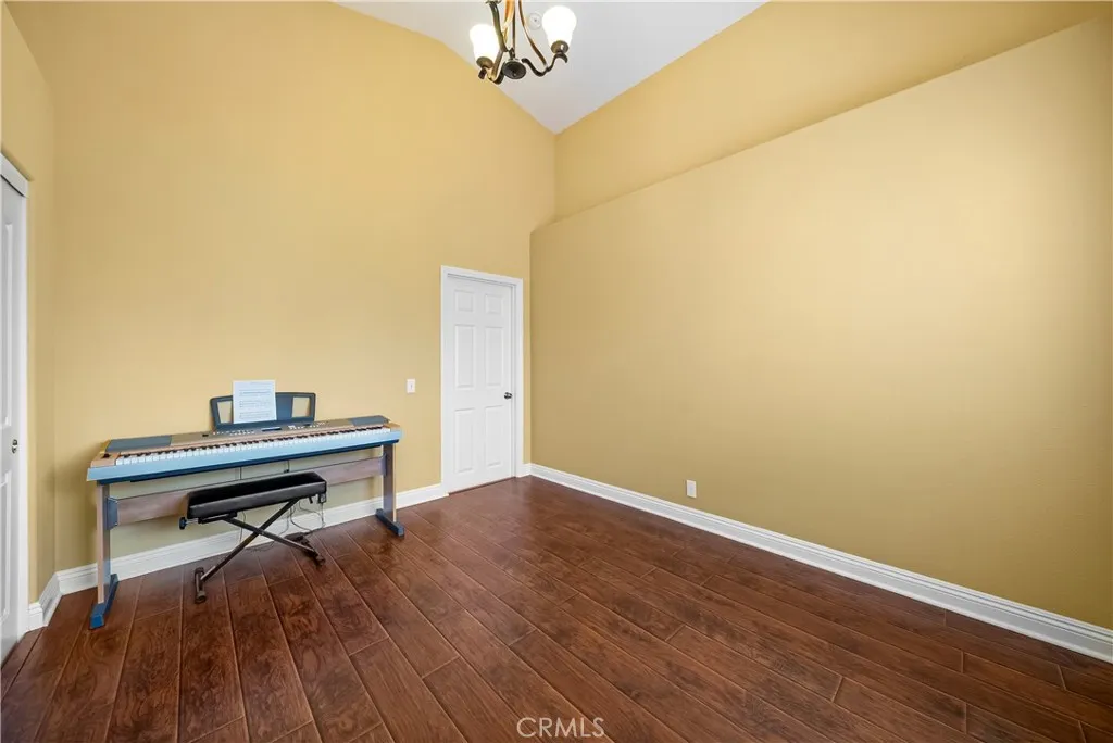 Pinon Hills, California 92372, United States, 4 Bedrooms Bedrooms, ,2 BathroomsBathrooms,Residential,Active,205787