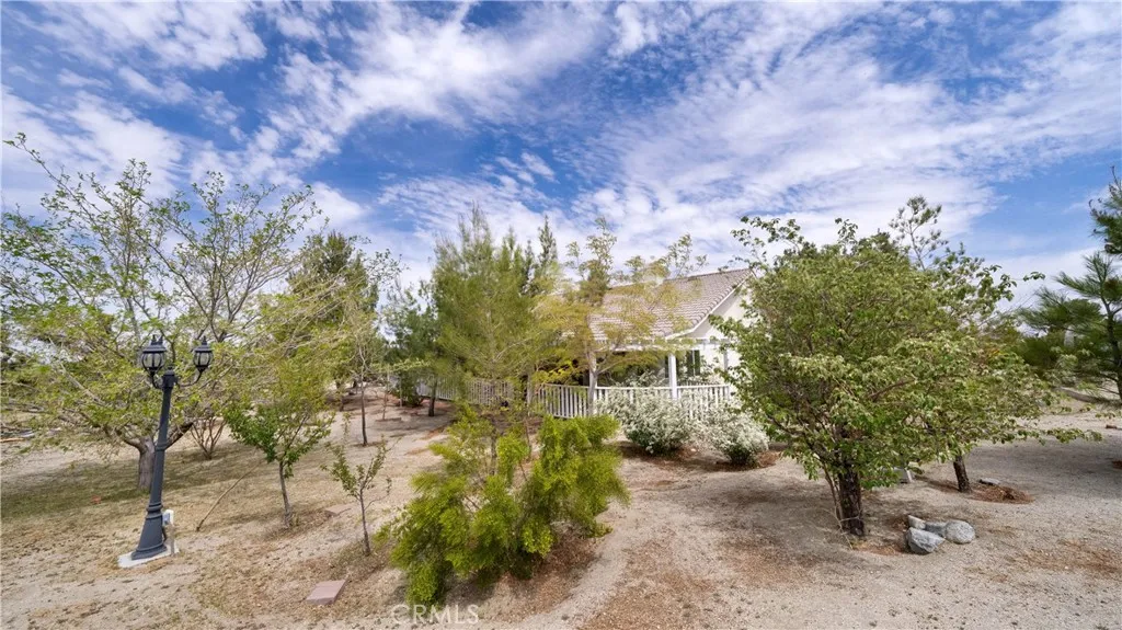 Pinon Hills, California 92372, United States, 4 Bedrooms Bedrooms, ,2 BathroomsBathrooms,Residential,Active,205787