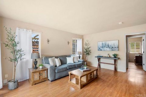 5566 Streamview Dr San Diego CA 92105