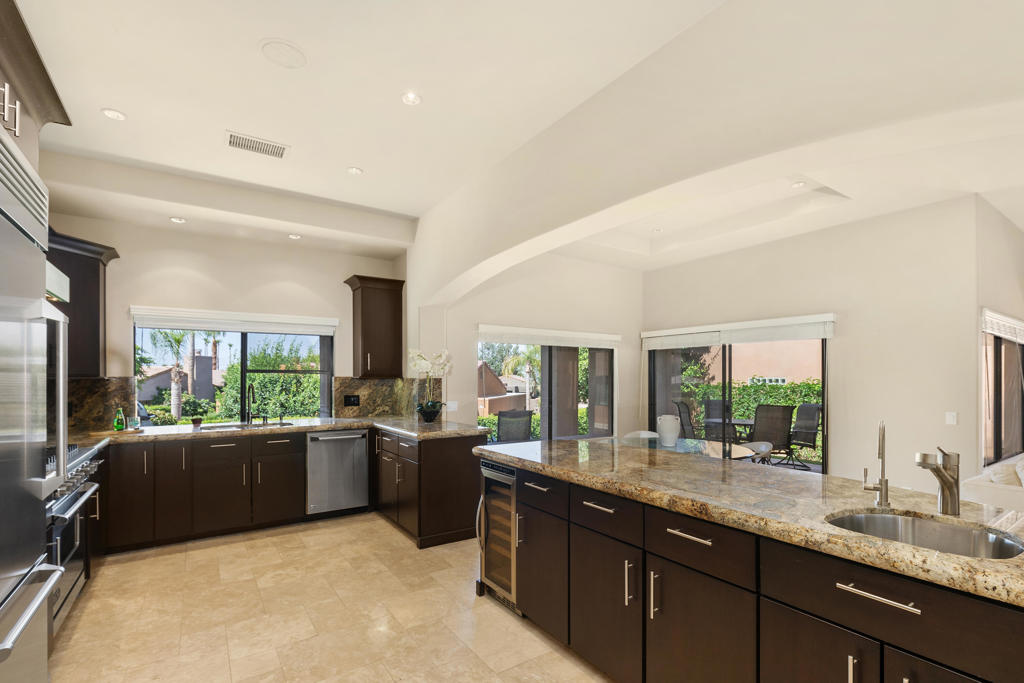 73680 Irontree Drive