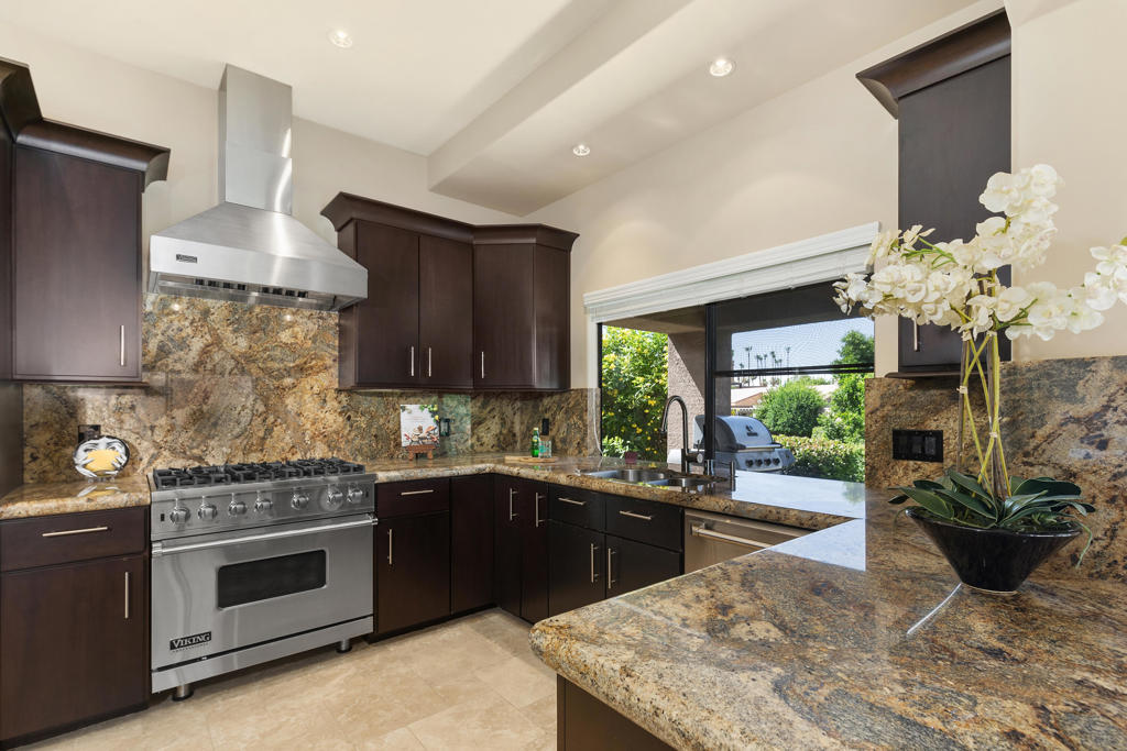 73680 Irontree Drive