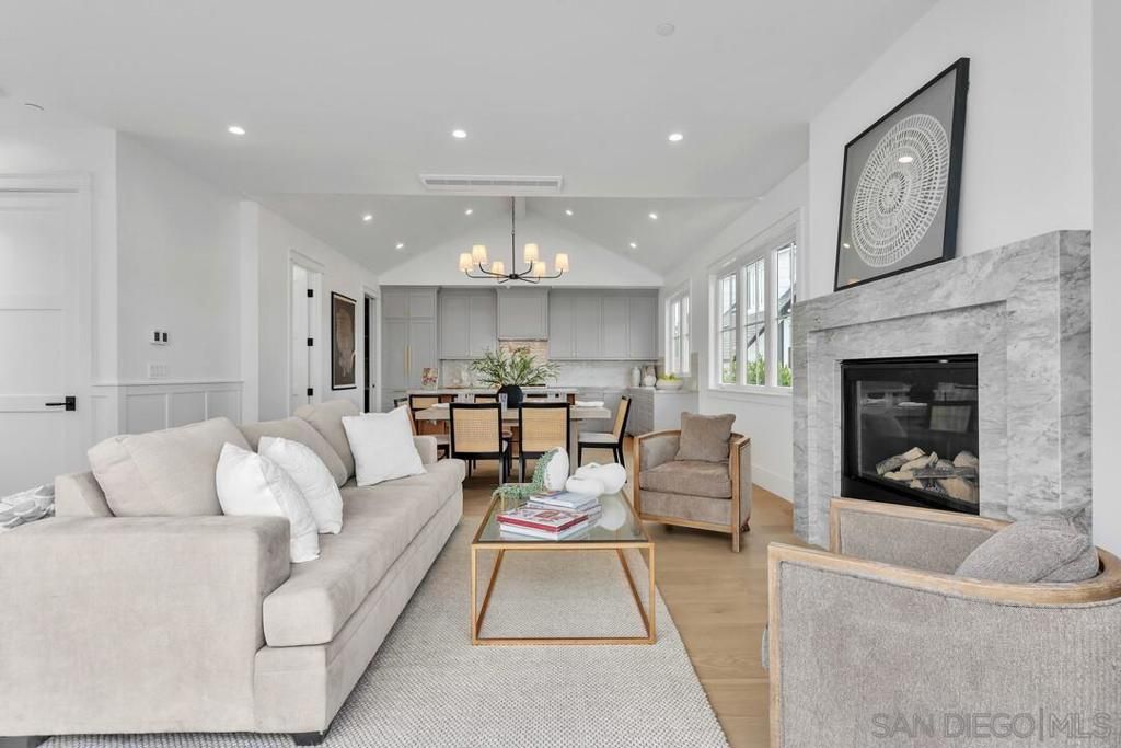 listing image 130725930789928102862
