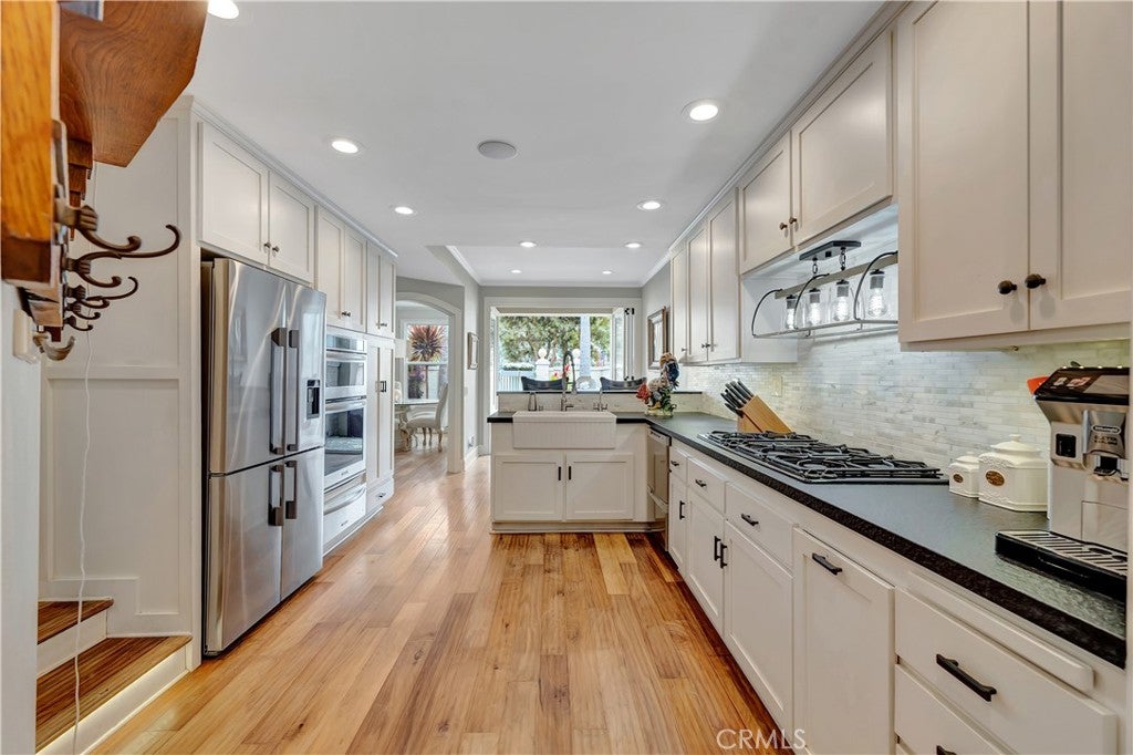 6111 Greenbrier Drive, Huntington Beach CA 92648 - Photo 16