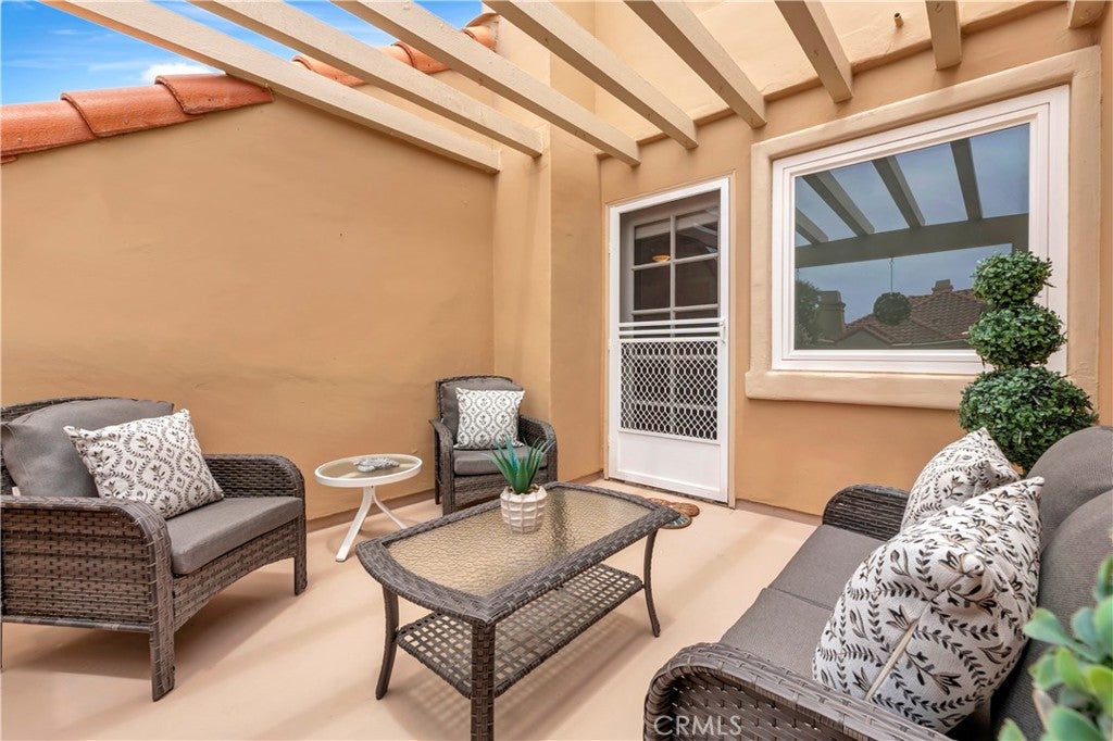 6111 Greenbrier Drive, Huntington Beach CA 92648 - Photo 32