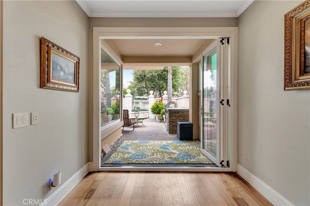 6111 Greenbrier Drive, Huntington Beach CA 92648 - Photo 29