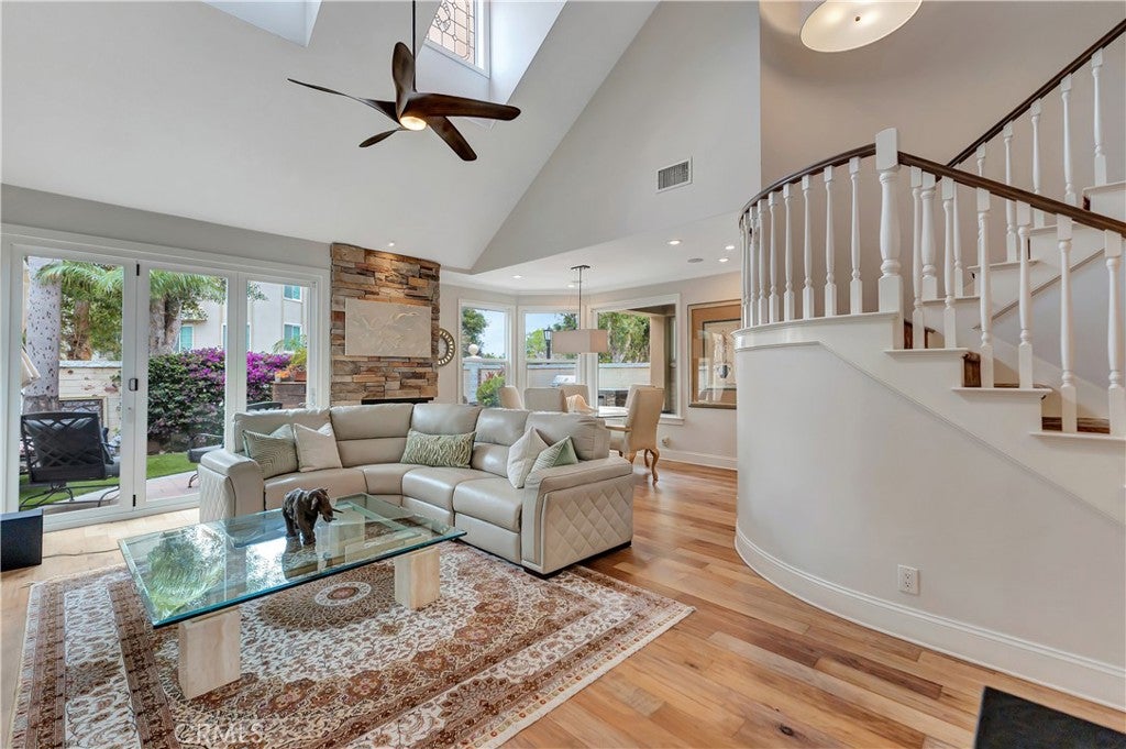 6111 Greenbrier Drive, Huntington Beach CA 92648 - Photo 6