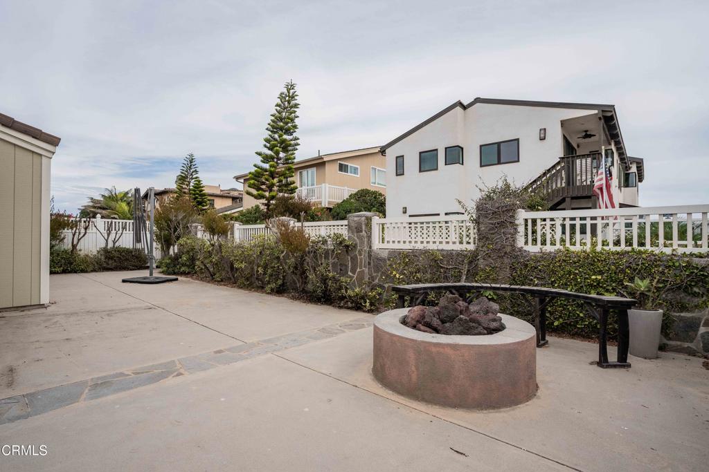 Oxnard Shores 02 - 127702 - Residential