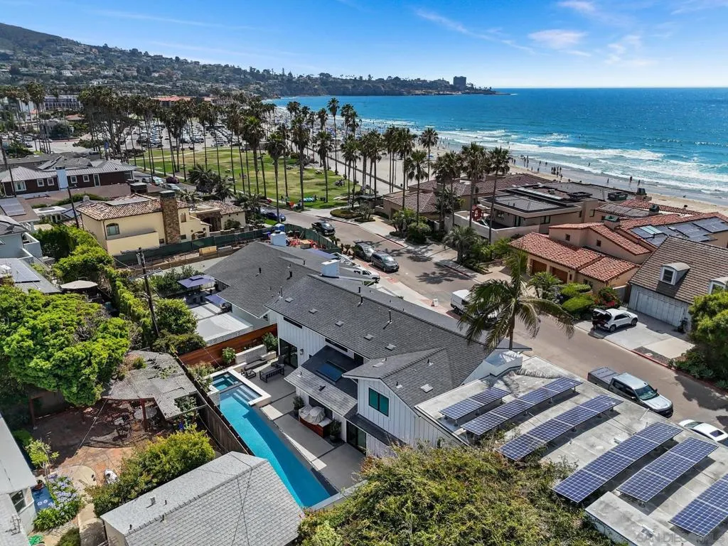 La Jolla, California 92037, United States, 5 Bedrooms Bedrooms, ,4 BathroomsBathrooms,Residential,Active,176214