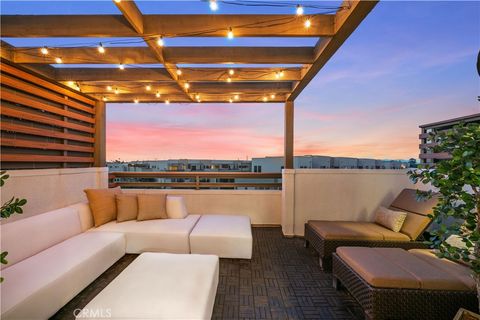 1651 Topanga Costa Mesa CA 92627