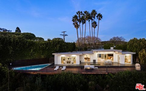 Photo of 10134 Angelo View Drive, Los Angeles, CA 90210 (MLS # 26642051)