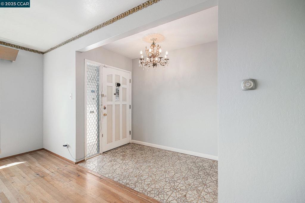 TEWKSBURY HGTS - Residential