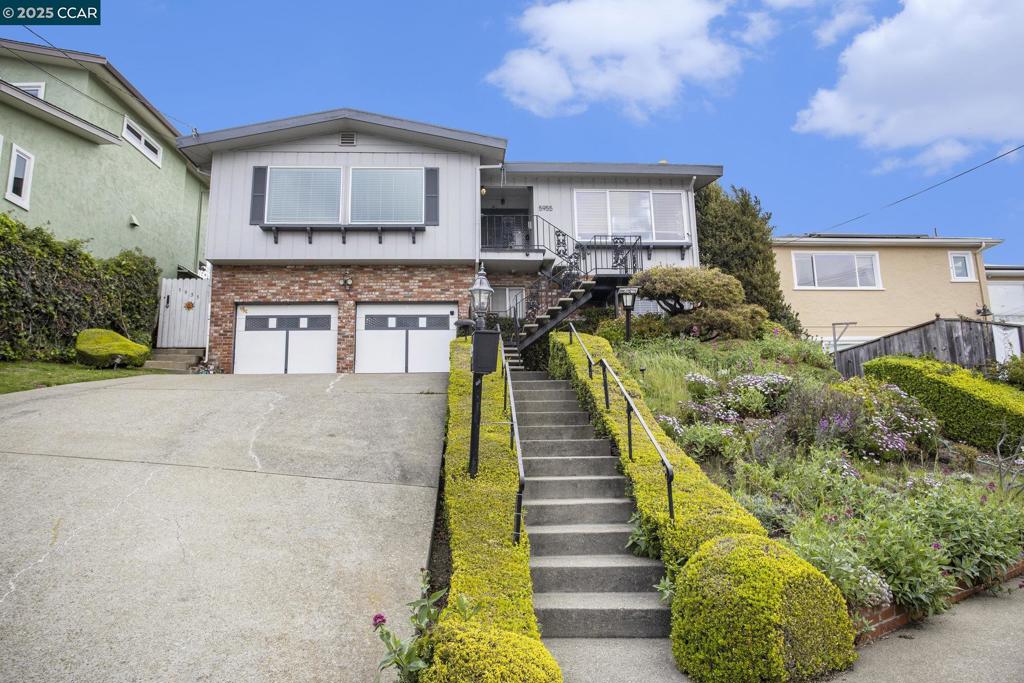 TEWKSBURY HGTS - Residential